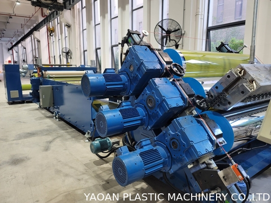 Επικυρωμένη CE πλαστική μηχανή 500kg/H 100rpm εξώθησης φύλλων PLC