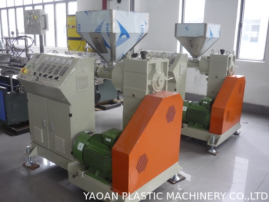 LDPE μηχανή εξώθησης σωλήνων για τη διάμετρο σωλήνων εμβύθισης ψεκαστήρων αντλιών αρώματος 39mm